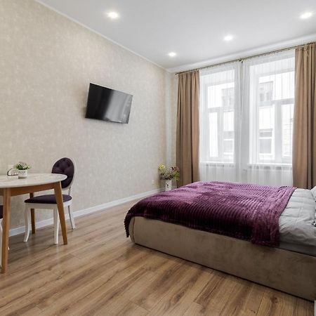Апартаменты Luxury Flat In Downtown 2 Львов Экстерьер фото