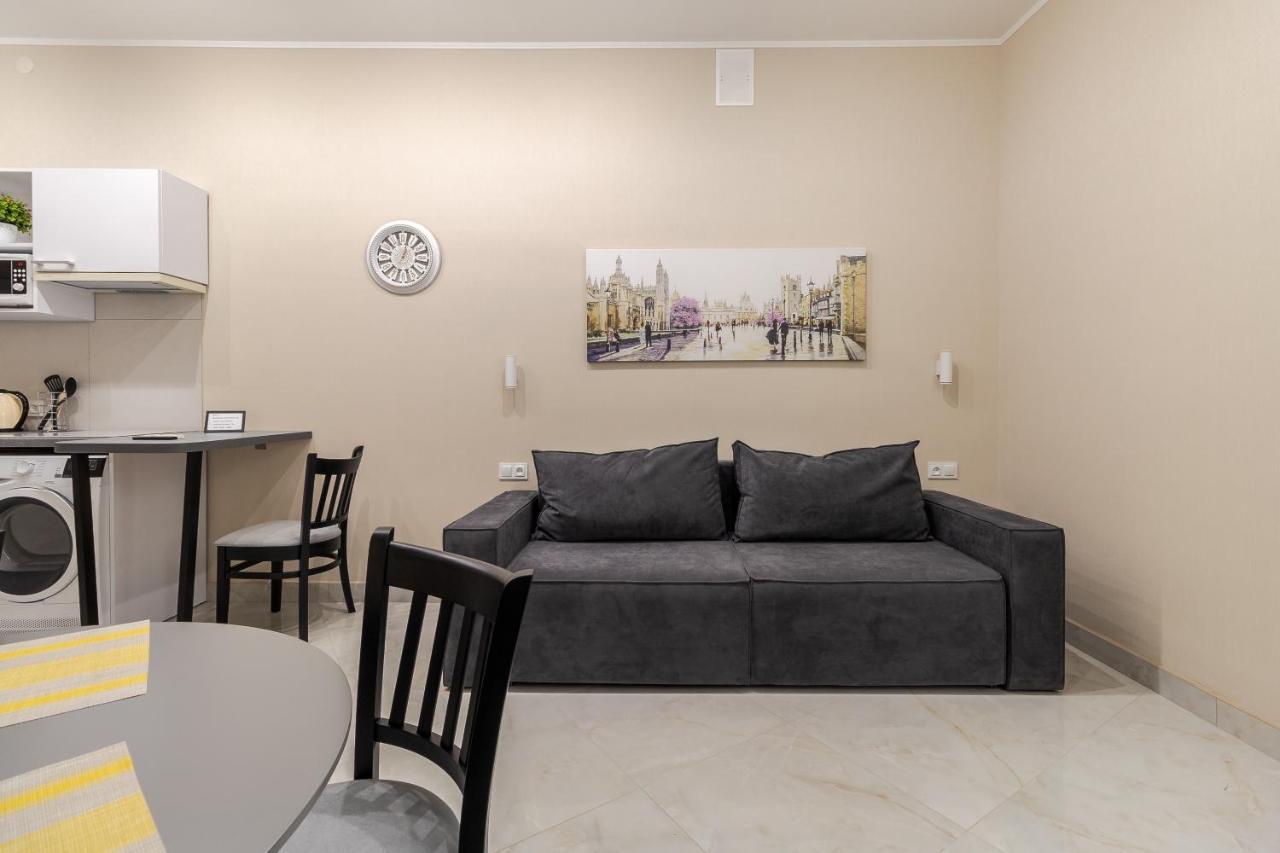 Апартаменты Luxury Flat In Downtown 2 Львов Экстерьер фото